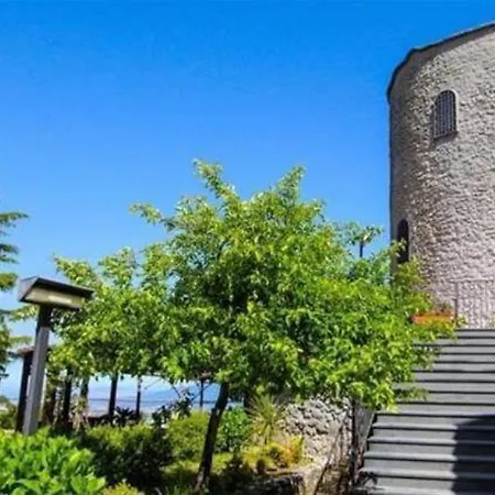 Hotel Torre Orsini